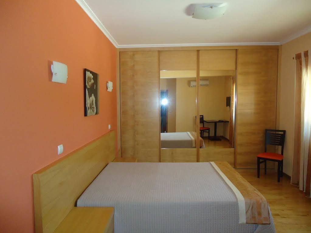 שאבס Hotel Encostas De Nantes מראה חיצוני תמונה